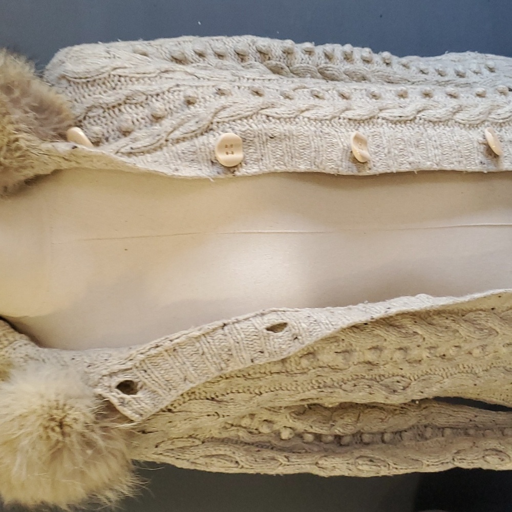 J.crew hand knit ivory cream button  removable fur  hood sweater  size M - Picture 8 of 15